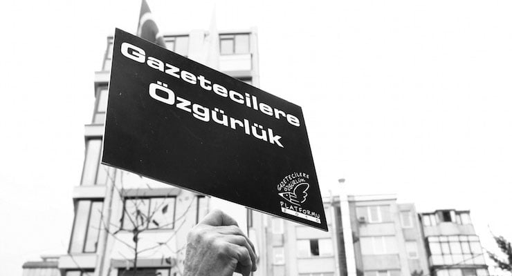 OHAL sansürü: Birçok TV kanalının yayını durduruldu