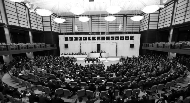 ‘İnfaz’da ilk bölüm geçti: Cinsel saldırı ve uyuşturucu suçluları da açık cezaevine