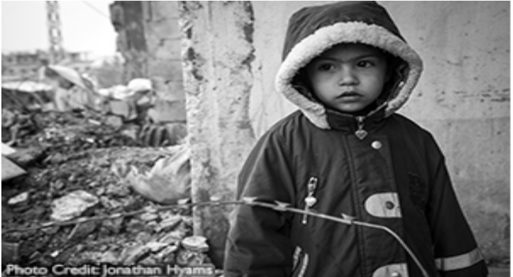 20140125 suriye çocuk bw