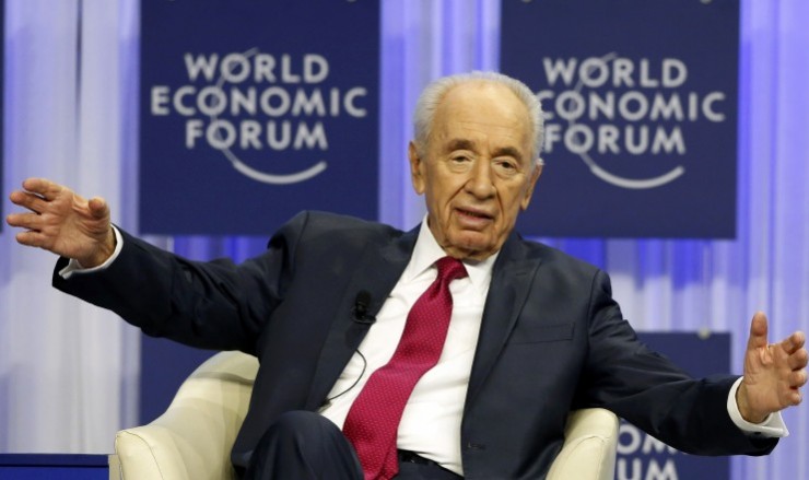 Israel's President Peres attends session of World Economic Forum in Davos