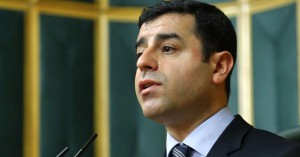 Demirtaş, Meclis grup toplantısında süreç için 'Koptu kopacak' dedi. (Fotoğraf: DHA)
