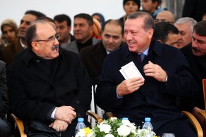 Dinlemeleri sızdıranların tespit edildiğini savunan Atalay'ın, Erdoğan'ın 'kayıtlar montaj' iddiası hakkında yorum yapmaması dikkat çekti. Fotoğraf: besiratalay.com.tr