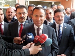 AKP Genel Başkan Yardımcısı Bekir Bozdağ 