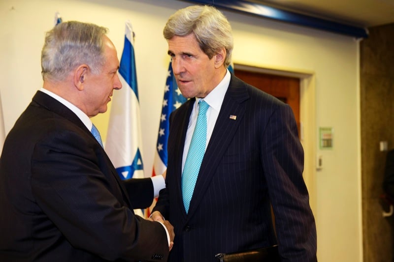 İsrail Başbakanı Benyamin Netanyahu ve John Kerry. (Fotoğraflar: Reuters)