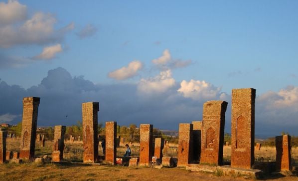 ahlat selcuklu mezarligi (4)