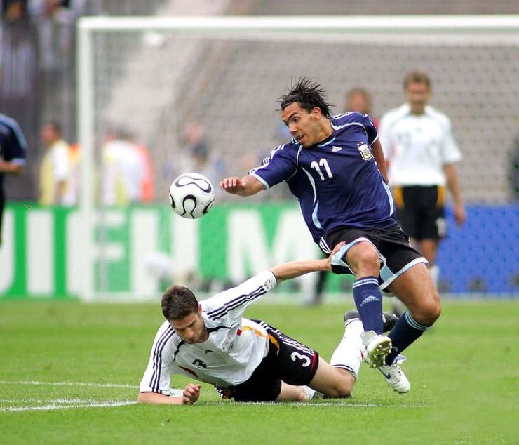 carlos_tevez_2006_06_30
