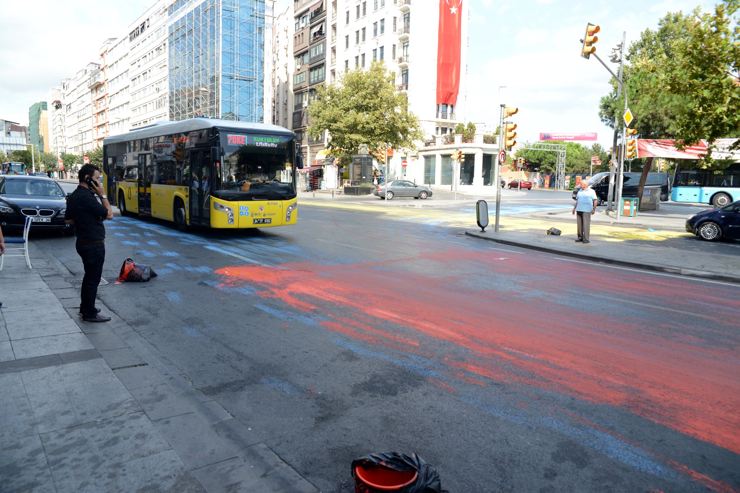 kadikoy boya1