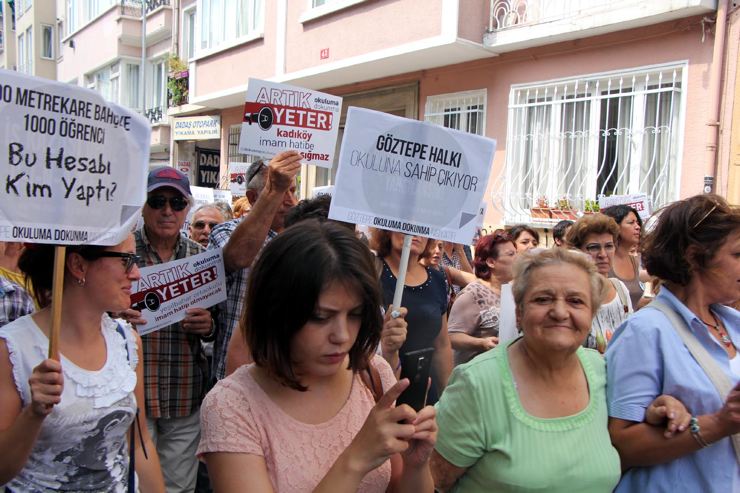 kadikoy imam hatip protesto1