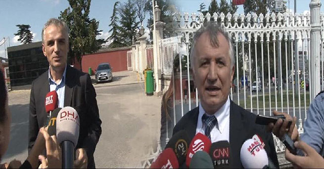 Star gazetesi Genel Yayın Yönetmeni Mustafa Karalioğlu ve Akşam Genel Yayın Yönetmeni Mehmet Ocaktan