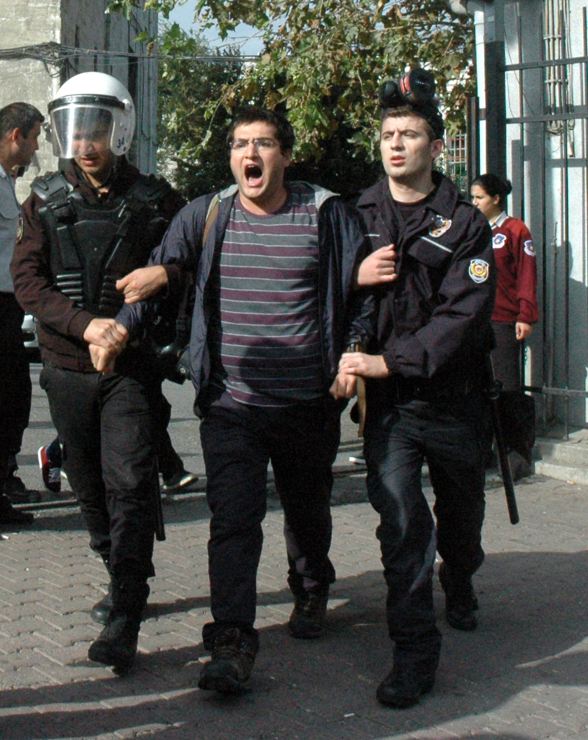 istanbul uni gozalti1