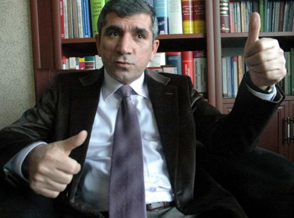 tahir elci