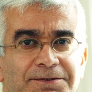 Yeni Yüzyıl yazarı akademisyen Atilla Yayla.