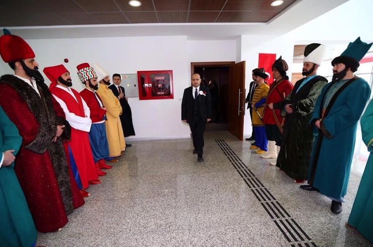 yalcin akdogan