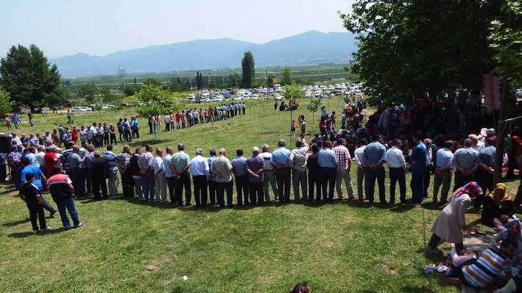 aysenur islam karsilama