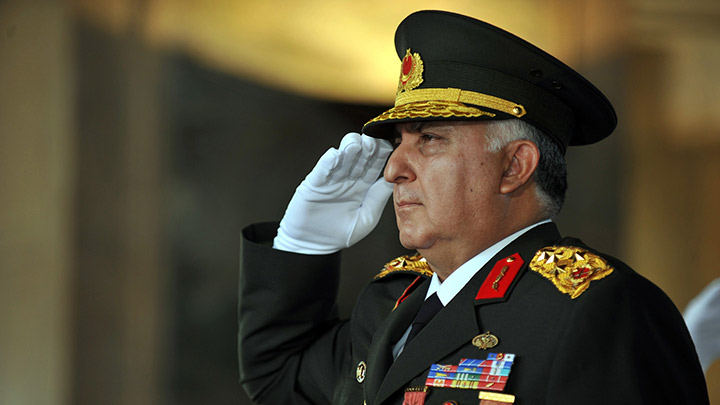 necdet özel