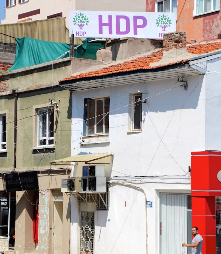 hdp burdur saldiri1