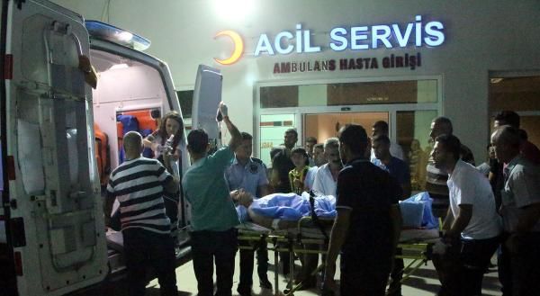 Ağır yaralanan polis memuru Yakup Mete tüm müdahalelere rağmen kurtarılamadı. Fotoğraf: DHA.