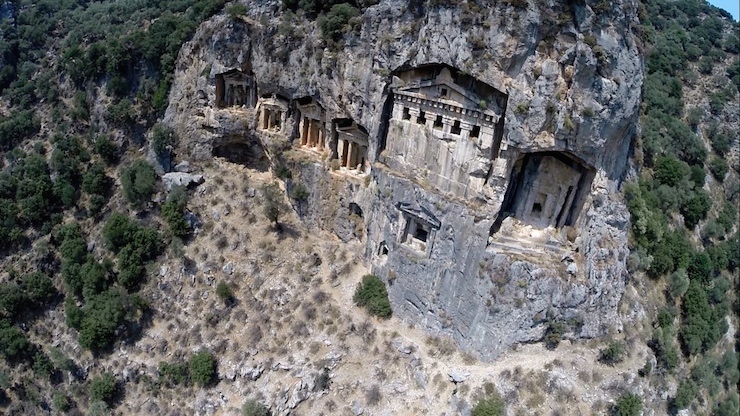 kral mezarlari