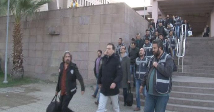 izmir paralel