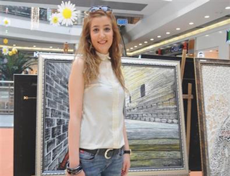 Elif Ş. 
