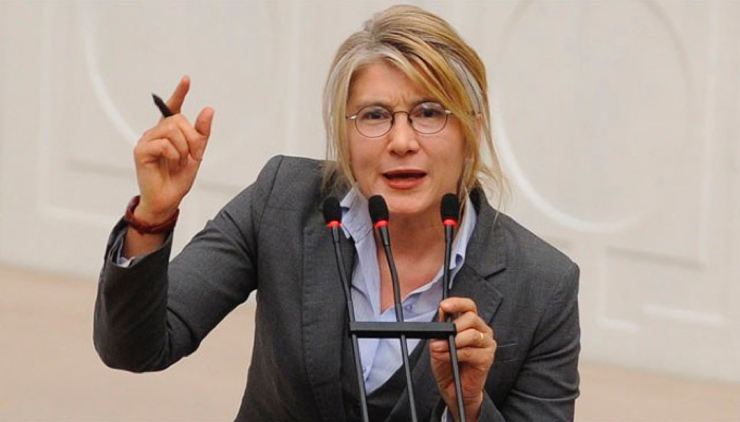 emine ulker tarhan