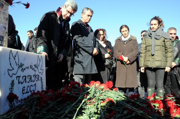 tahir elci mezar