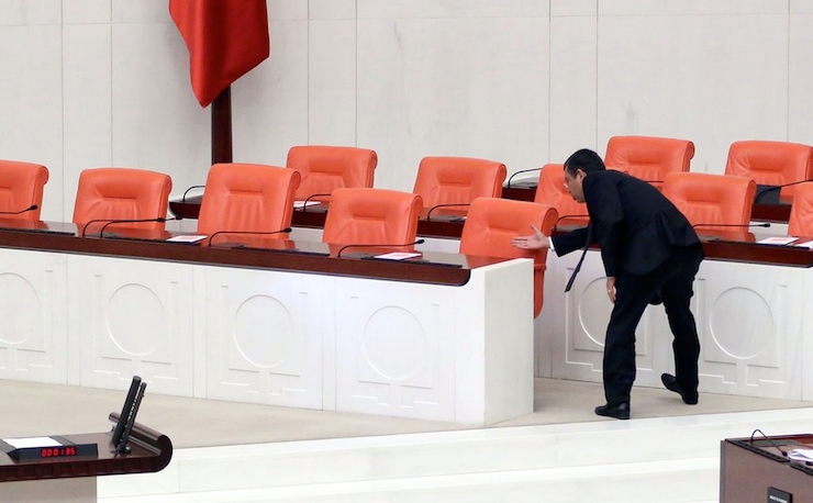 ozgur ozel