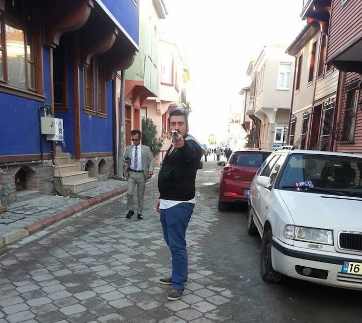Tunc Ezer