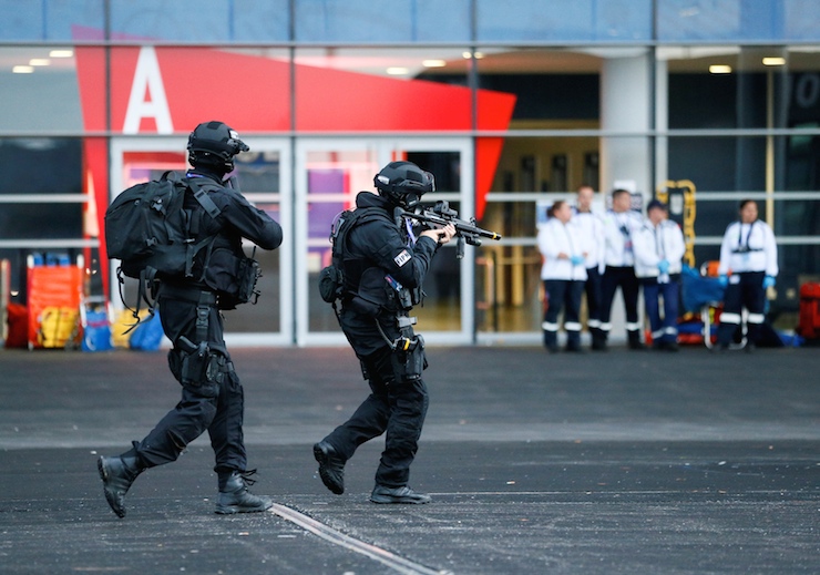 fransa polis tatbikat2