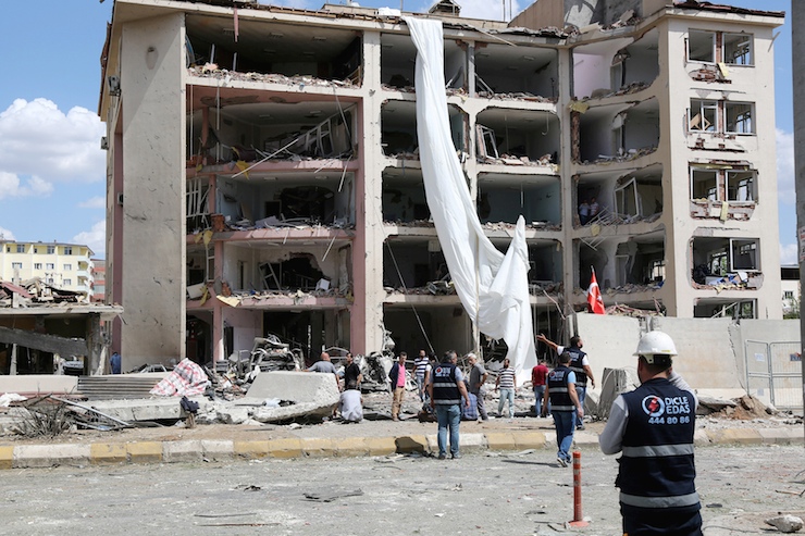 mardin patlama reuters