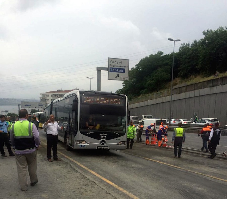 metrobus kaza2