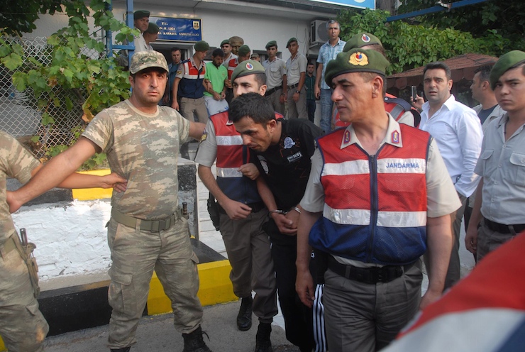 marmaris kacak asker3