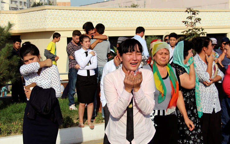 Islam-Karimov-cenaze