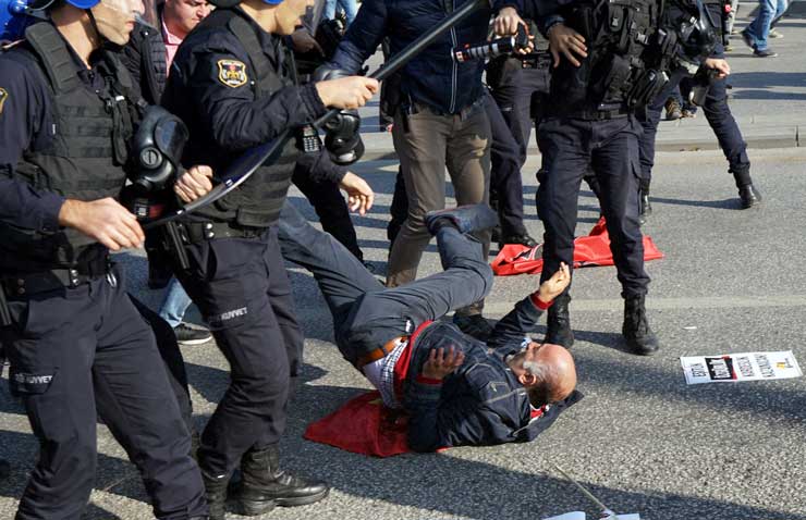 ankara-gar-anma-reuters2