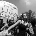 arjartin-kadin-protesto-sb