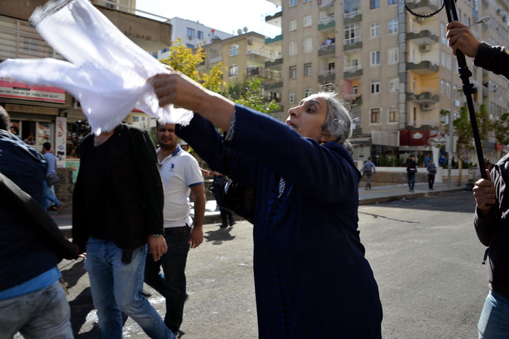 hdp-diyarbakir-protesto6