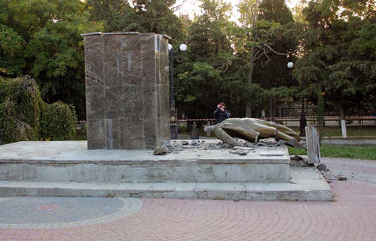 lenin-heykel1