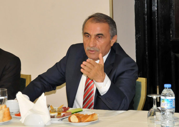 Eski Yalova Valisi Selim Cebiroğlu