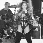hadise-sb