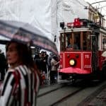 ISTANBUL'DA YAGMUR