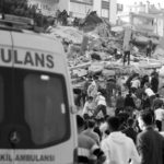 İzmir'de deprem