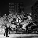 İzmir'de deprem
