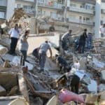 İzmir'de deprem