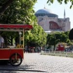 20210515-misirci-sultanahmet-aa
