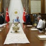 20210804-erdogan-yas-kararlari-imza-aa