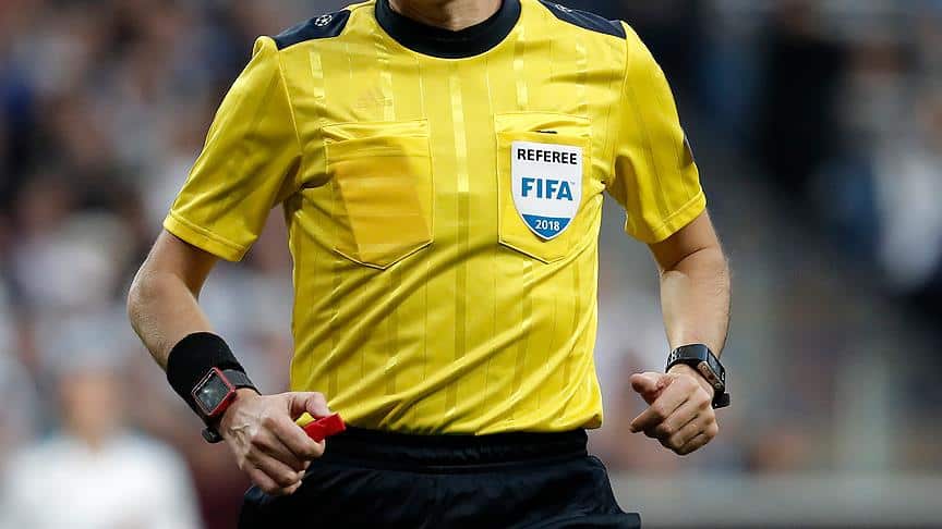 Fenerbahçe ve Samsunspor'un Avrupa maçlarını yönetecek hakemler açıklandı