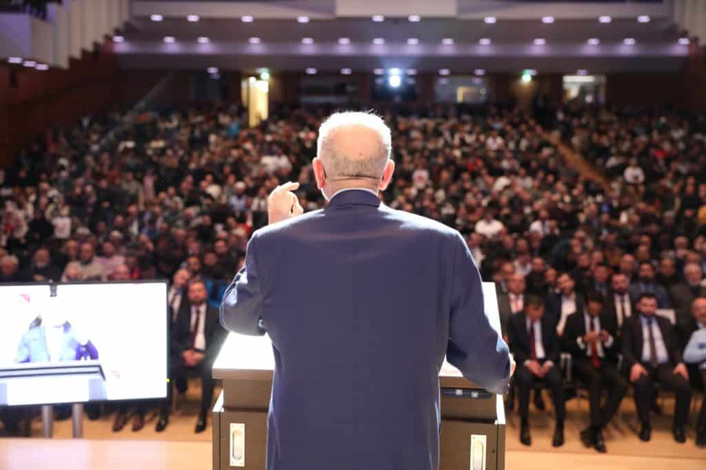 Temel Karamollaoğlu, partisinin ‘Seçime Hazırlık Avrupa Hamle Toplantısı’nda konuştu (SP)