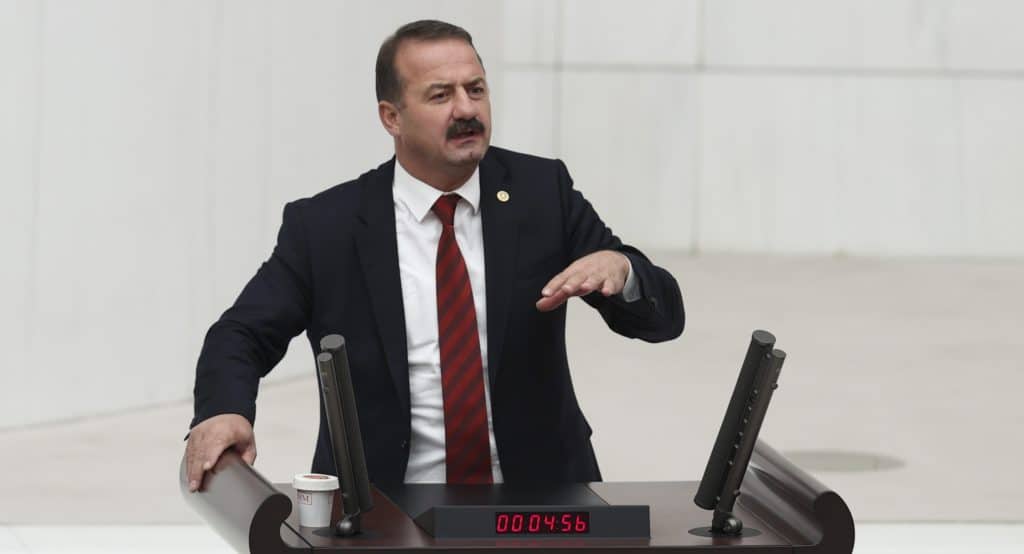Yavuz Ağıralioğlu, CHP'ye eleştirilerini sürdürüyor (AA)