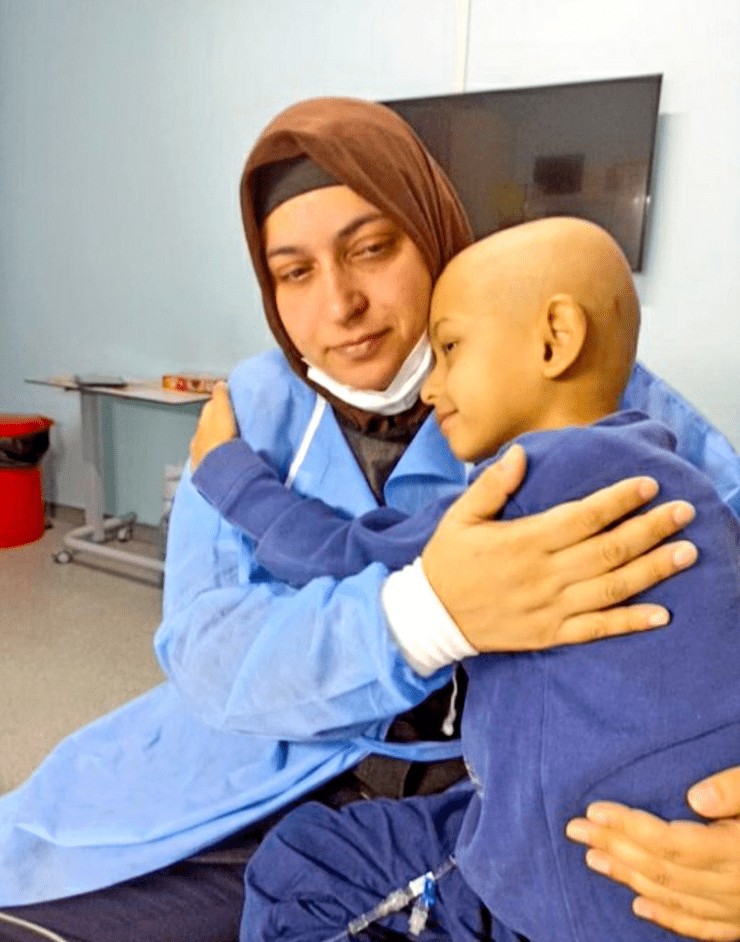 Sera Kadıgil, kanser hastası Yusuf için seslendi: Bu nasıl vicdan? - Diken