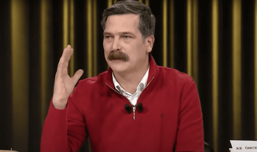 TİP Genel Başkanı Erkan Baş, canlı yayında soruları yanıtladı. (YouTube)